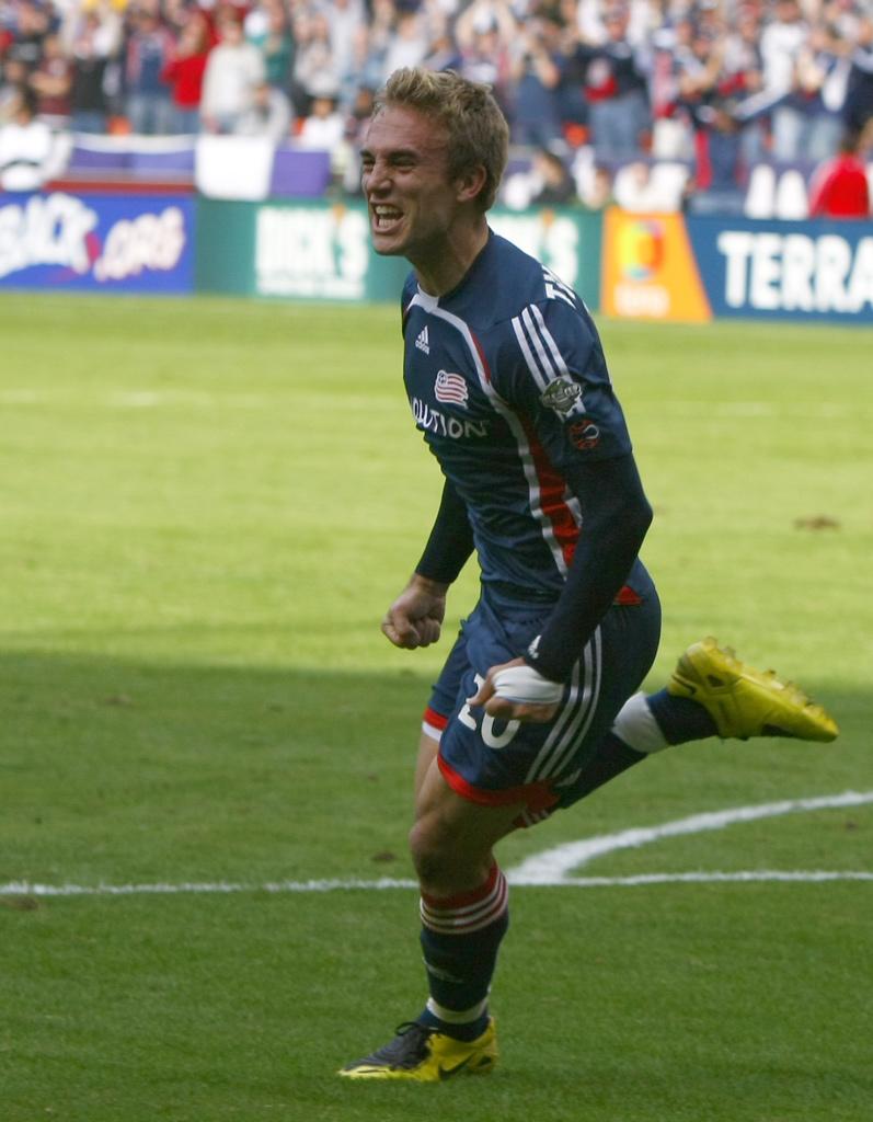 Taylor Twellman's first half goal wasn't enough for the Revs to put away the Dynamo in the 2007 MLS Cup.<br><i>Photo: Aaron Watson</i>