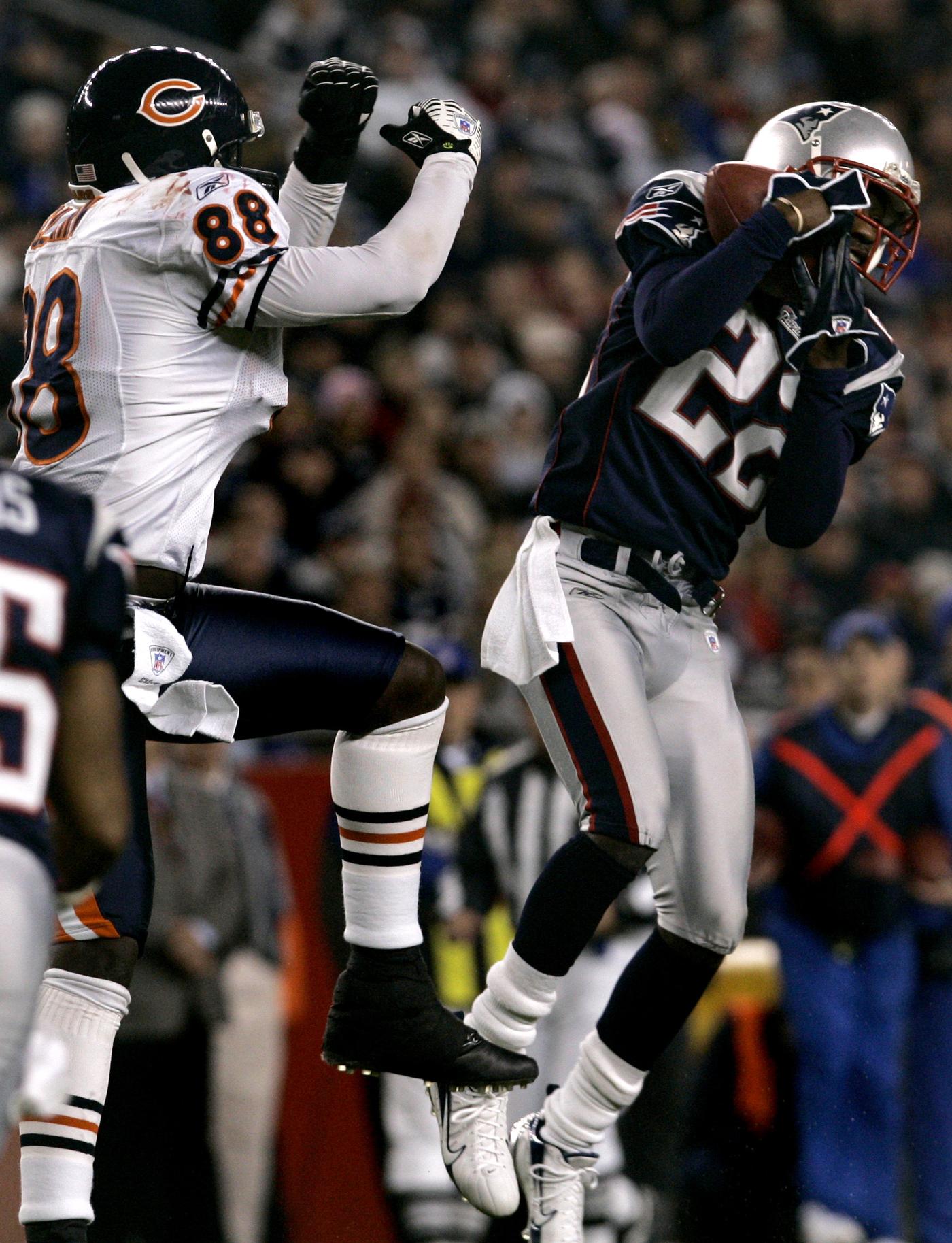 The Patriots claw one away from the Bears The Patriots claw one away from the Bears