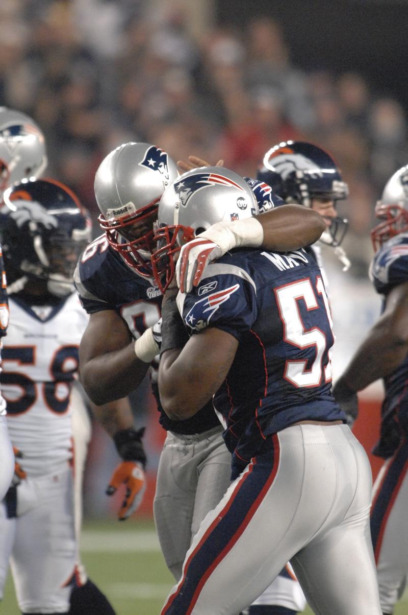 Mayo celebrates fumble Courtesy Patriots.com